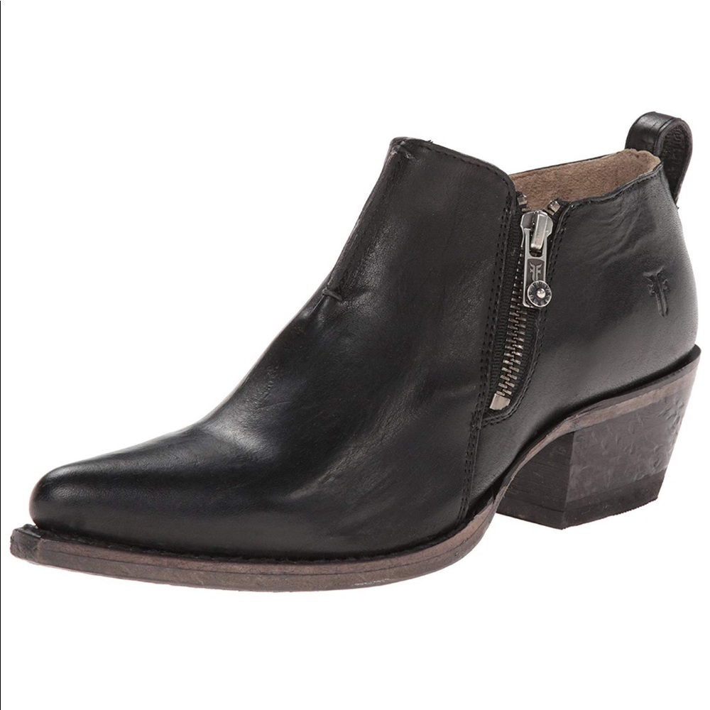 Women's Sacha Moto Shootie Western Boot size 9.5